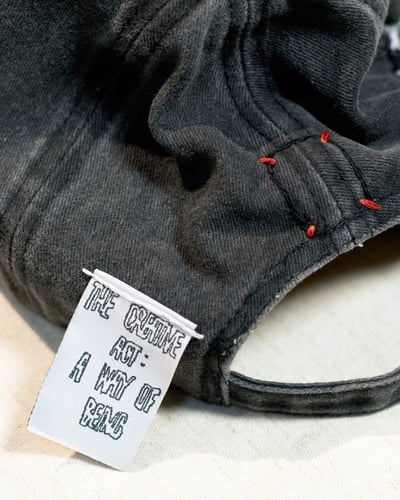Fragments Caps – UNTITLED / 001 - Handcrafted · 1/15
