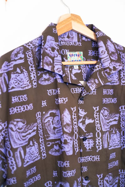 Pre order| **THIS IS YESTORY ,LOST IN TIME.** SHIRT3