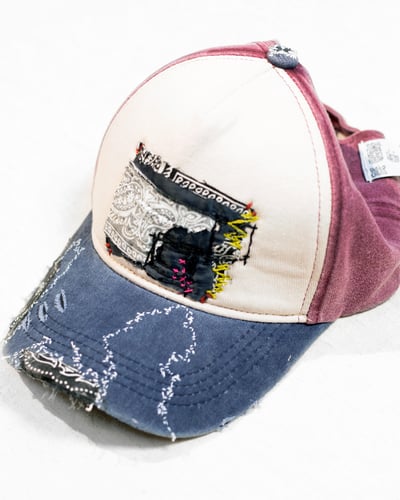 Fragments Caps – UNTITLED / 002 - Handcrafted · 1/12