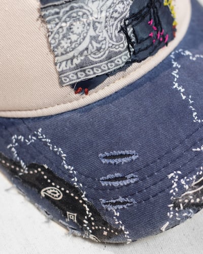 Fragments Caps – UNTITLED / 002 - Handcrafted · 1/13
