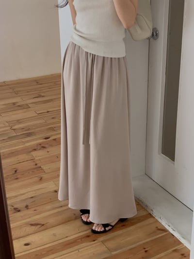 W5成團！《d家》silky skirt2