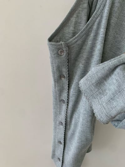 W6成團！《花語家》漂亮壓紋排扣cdg16