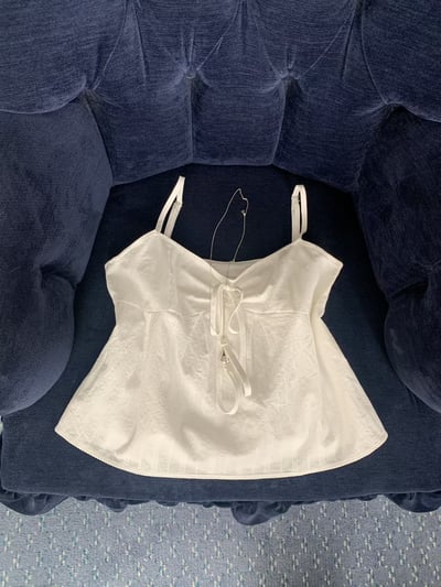 早鳥價開團中！《清新甜美》法式棉麻傘狀綁帶背心5