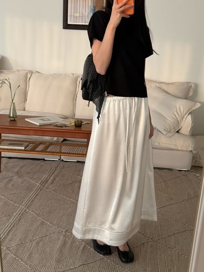 早鳥價開團中！《麵包家》法式綁帶絲綢白裙3