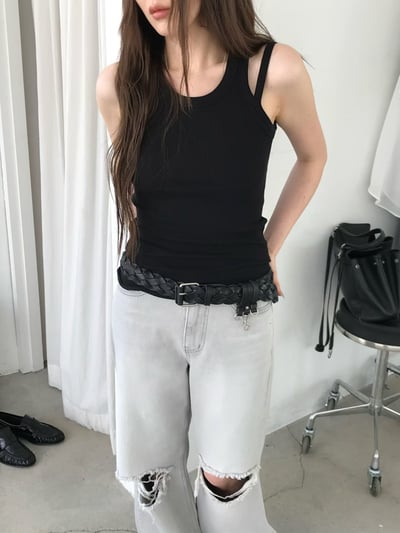 W7成團！《26春夏爆紅設計師》雙帶造型背心1