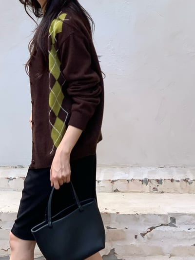 深藍現貨!《2025 trend》直式菱格紋針織外套11