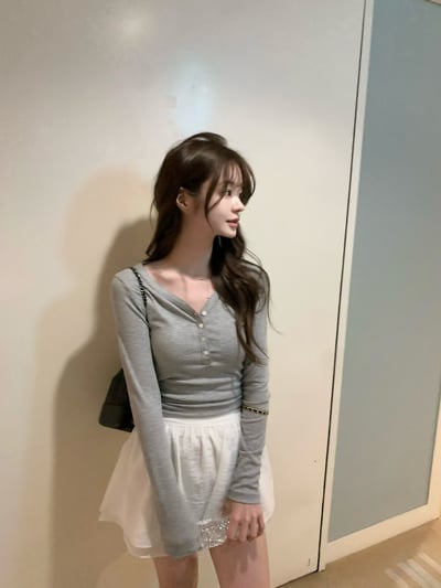 W6成團！《蔬菜家》花邊排扣打底衣5