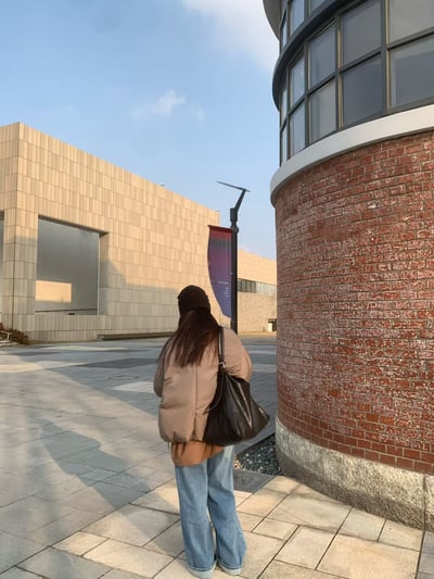 奶茶現貨！咖色特價預購！《簡約好看》帽子可拆羽絨外套1