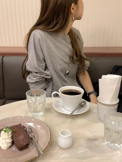 W6成團！《ounce》寬鬆短版顯瘦打底衣9