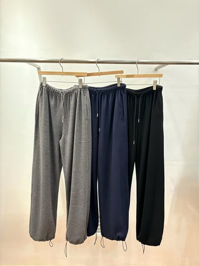 現貨深藍一件！《質感店家》skin fleece hood zip-up and pt9
