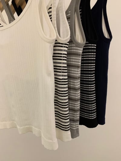 W6成團！《bra top專家》直紋bra top7