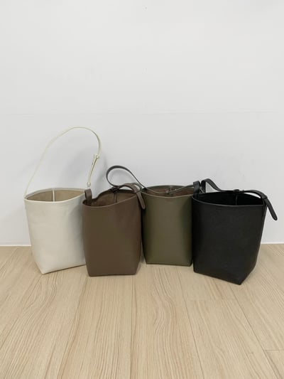 W0成團！《質感onni》類the row可調節羊皮水桶包9