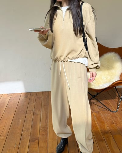 W5成團！《like jennie》半拉鍊jumper套裝(短褲長褲都有)15