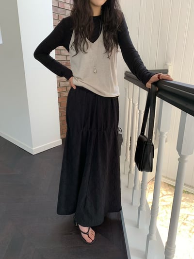 W7成團！《平價韓貨》拉繩決定裙型壓紋長裙1