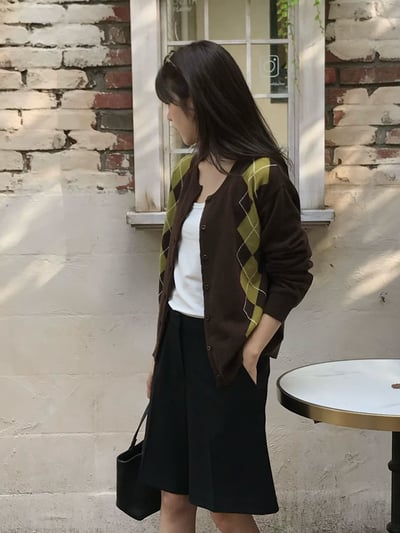 深藍現貨!《2025 trend》直式菱格紋針織外套12