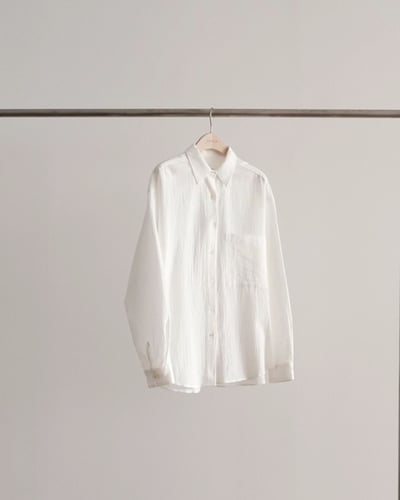 W8成團！《ounce》必收夏日白襯衫版型好又輕薄4