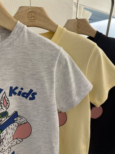 早鳥價開團中！《夏日T shirt》Library kids are cool T3