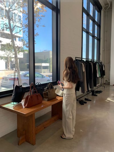 W5成團！《ounce》雲朵皺皺短袖blouse15