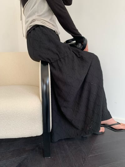 W7成團！《平價韓貨》拉繩決定裙型壓紋長裙7