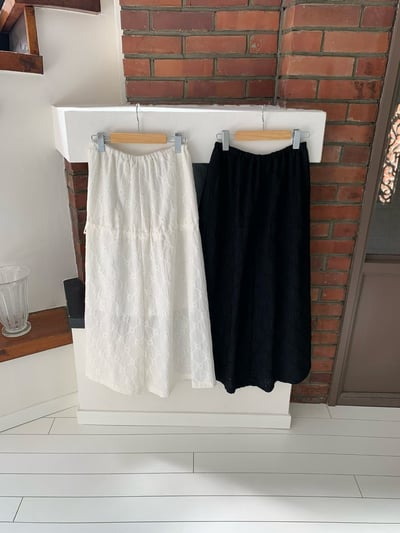 W7成團！《平價韓貨》拉繩決定裙型壓紋長裙8