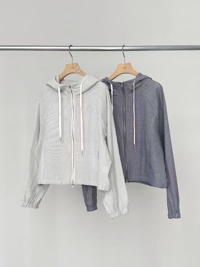 開團中早鳥價！《小清新》和sana一起穿海軍藍細條紋jp8