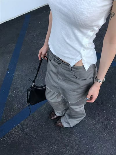 W7成團！《夏日單品》側開釦顯身材短T8