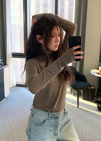 咖色現貨！《設計師》天絲羊毛不勒脖打底衣2