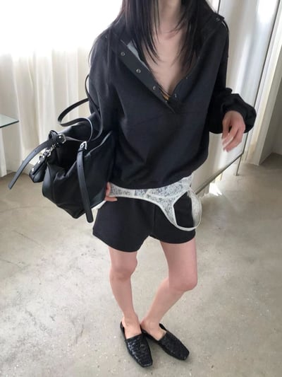 開團中早鳥價！《l&k》排扣mtm(早春款即將斷貨)3