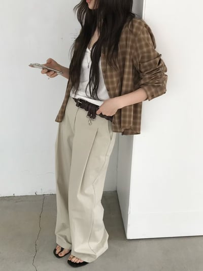 last 1早鳥價！《26春夏爆紅設計師》格紋短版襯衫21