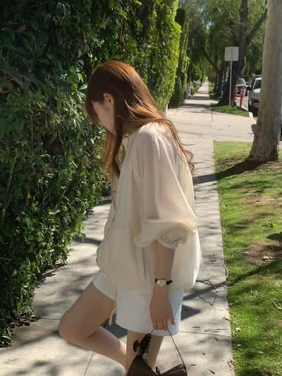 開團中早鳥價！《ounce》奶昔白杏拉鍊jumper4