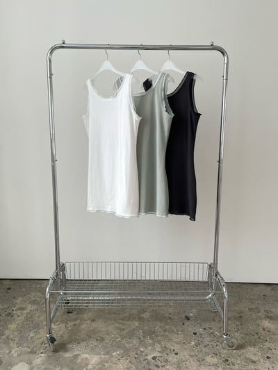 早鳥價開團中！《26春夏爆紅設計師》蕾絲疊穿感背心ops4