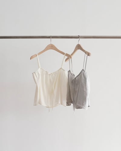 早鳥價開團中！《ounce》細肩帶ribbon排扣背心3