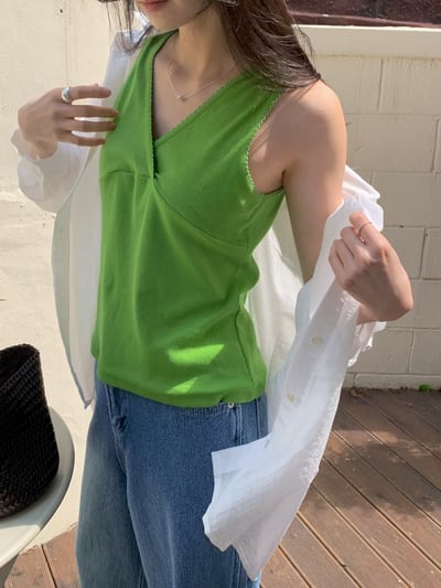 W7成團！《可愛甜美》寬帶V領背心2