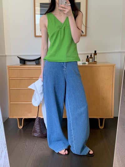 W7成團！《可愛甜美》寬帶V領背心6