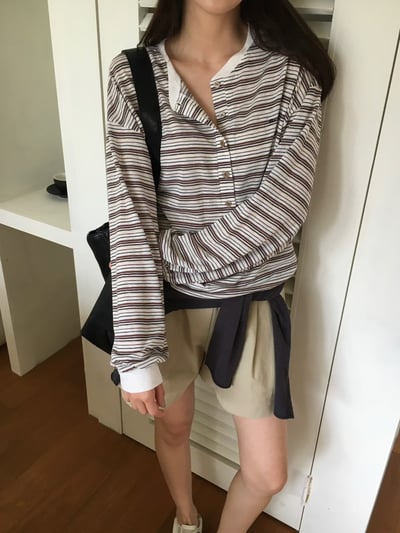 差一成團！《v家》超薄款條紋排扣罩衫21