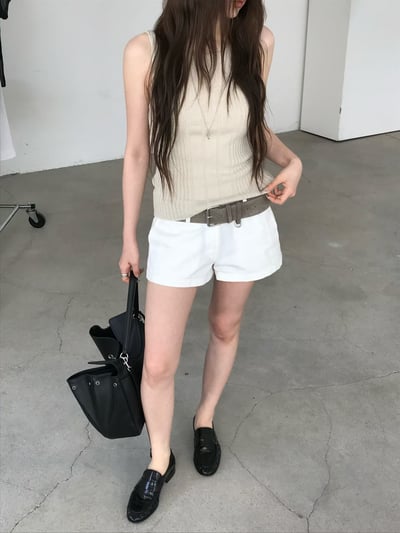 W7成團！《26春夏爆紅設計師》不規則直紋針織背心11