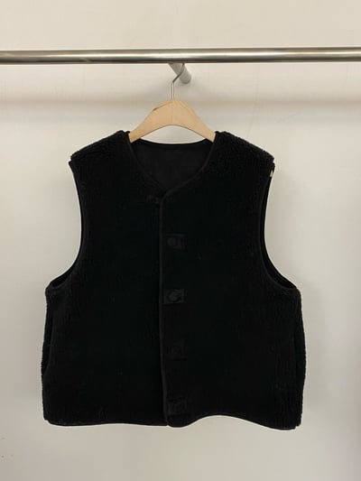 焦糖現貨！《不顯腫廠商》不對稱扣眼保暖背心16