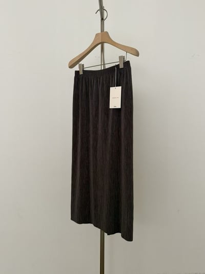 W5成團！《L&K》皺皺裙新色回歸20