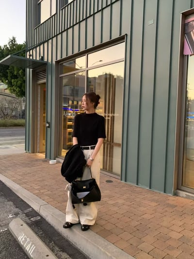 W7成團！《v家》微高領五分袖打底衣2