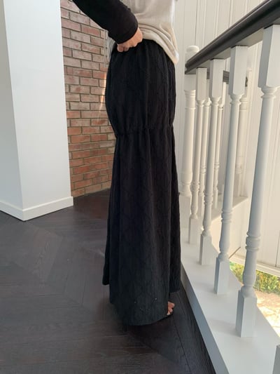 W7成團！《平價韓貨》拉繩決定裙型壓紋長裙5