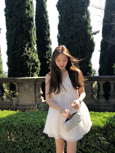 W5成團！《ounce》U neck仙女ops8