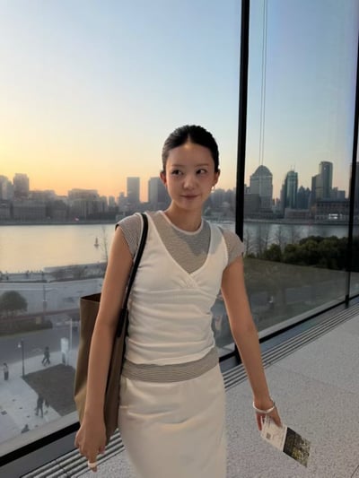 last 1早鳥價！《小資湊免運》寬肩帶蕾絲交叉背心2