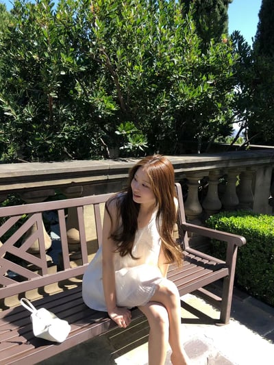 W5成團！《ounce》U neck仙女ops9