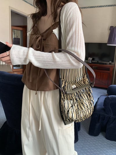 早鳥價開團中！《清新甜美》法式棉麻傘狀綁帶背心20