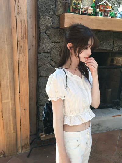 限時24小時早鳥價開團中！《蔬菜家》分尺寸短版花邊漂亮上衣2