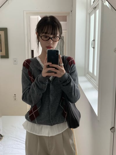 深藍現貨!《2025 trend》直式菱格紋針織外套23