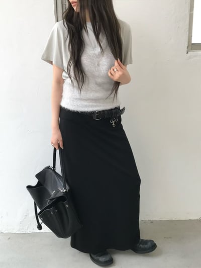 W7成團！只剩三色《26春夏爆紅設計師》寬鬆圓領tee8