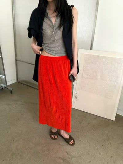 W5成團！《L&K》皺皺裙新色回歸10