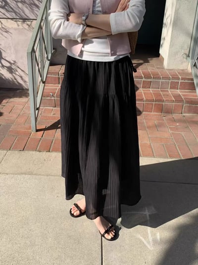 早鳥價開團中！《v家》亞麻氣質綁帶長裙2