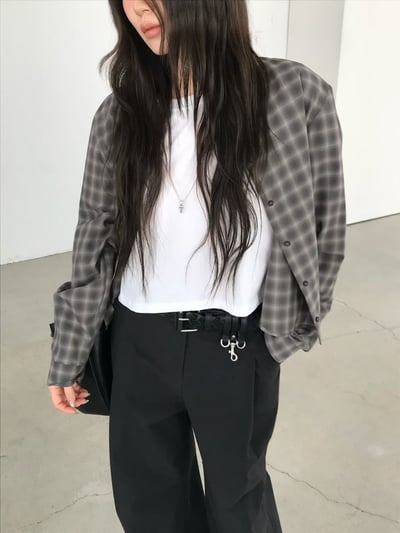 last 1早鳥價！《26春夏爆紅設計師》格紋短版襯衫9